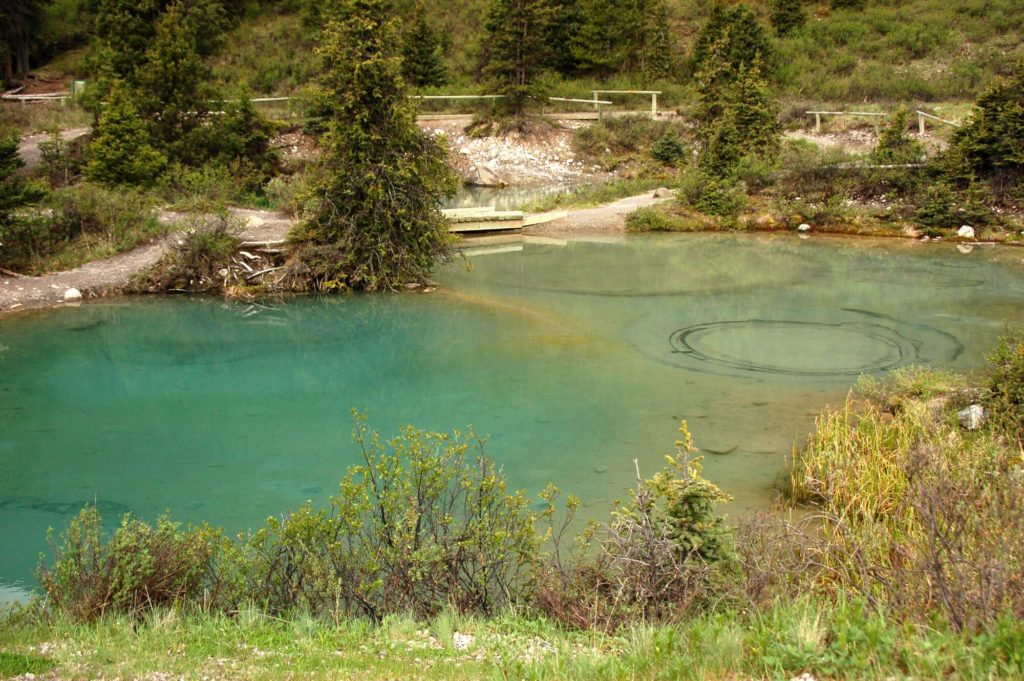 Johnston Canyon inkpots, alberta